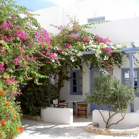 Meltemi 4* Perissa (Santorini)