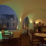Meltemi Aparthotel 4*